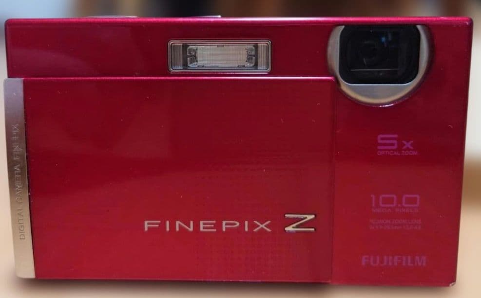 FUJIFILM FINEPIX Z 250fd レッド デジカメ