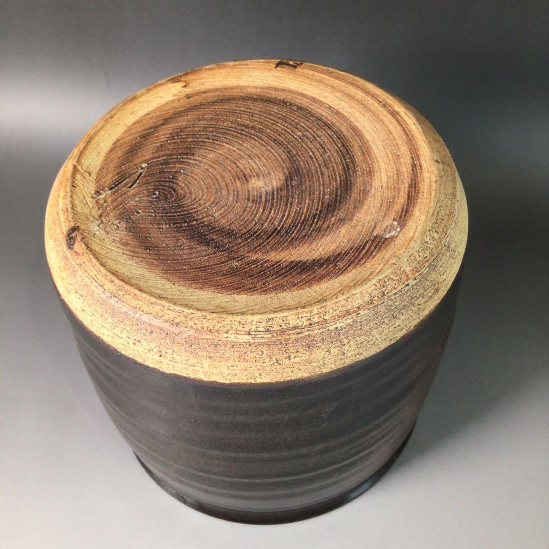 Ｒ９４４　水指　『桃山窯　林英仁造』『掛分』『一重口水指』　共箱　茶道具