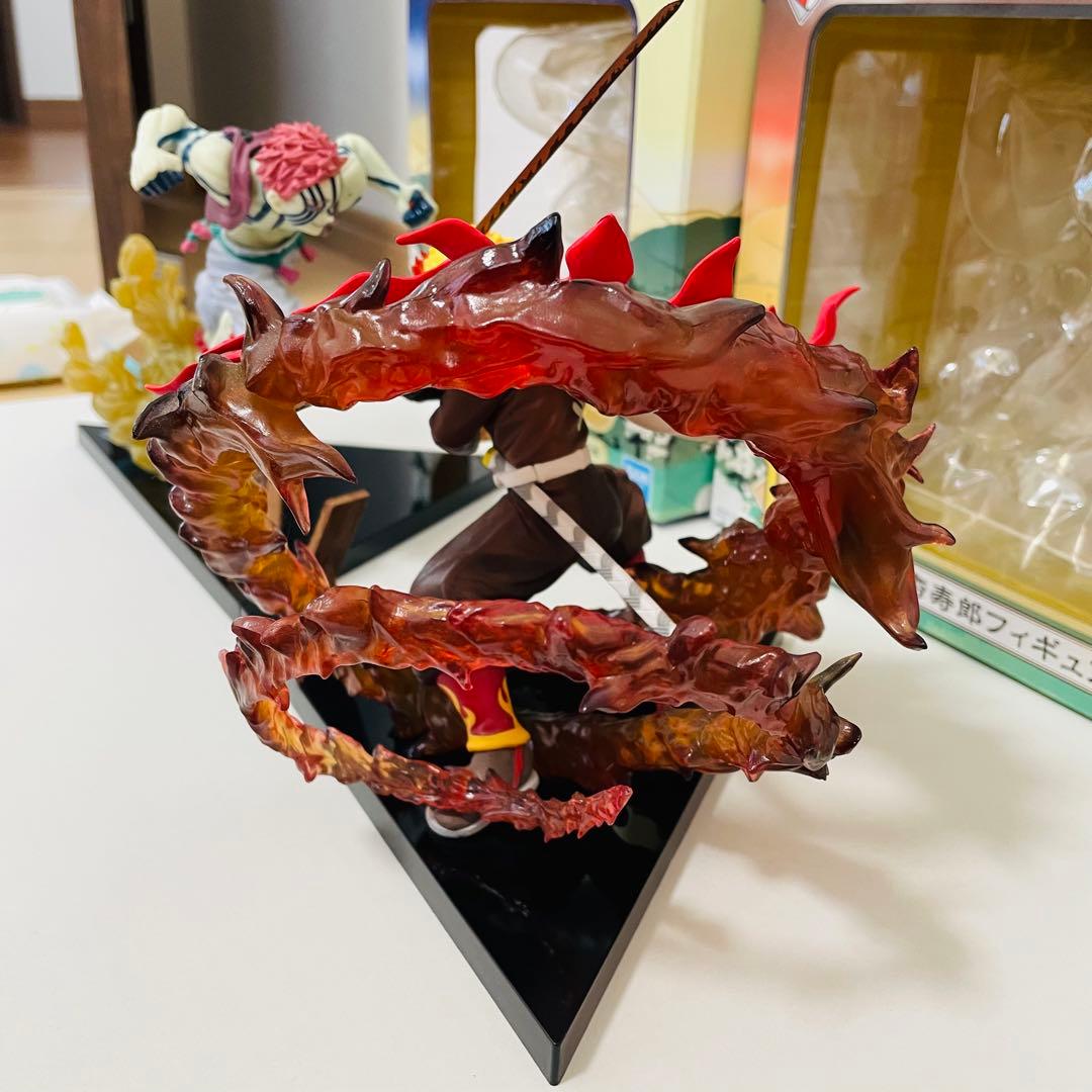 一番くじ 鬼滅の刃黎明に刃を持て B賞　獄杏寿郎　C賞　猗高座　フィギュアセット