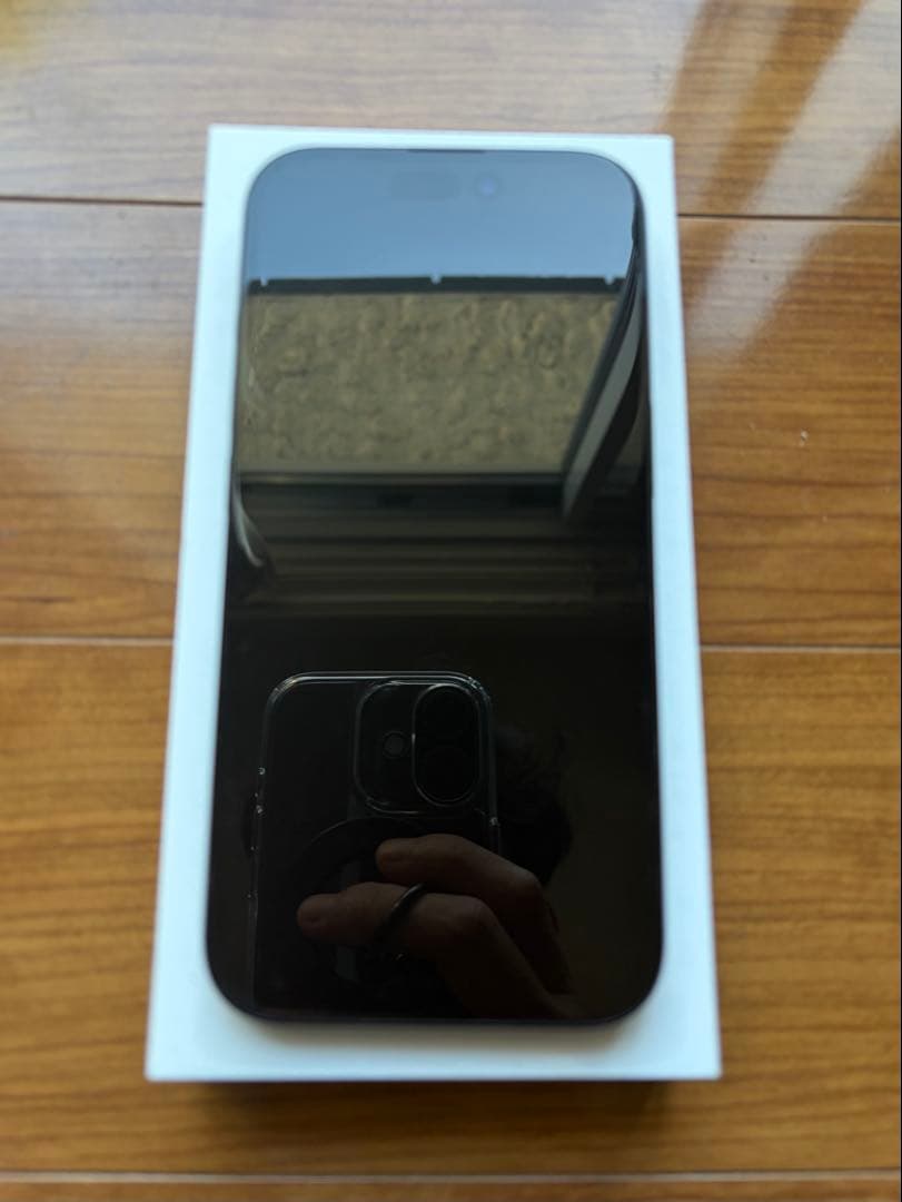 美品 iPhone16 128GB 箱 TYPE-Cケーブル等付属 SIMフリー