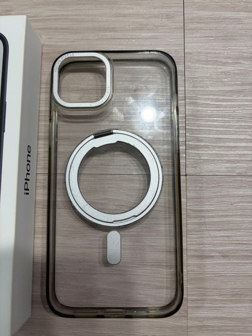 iPhone 15 Plus 256GB ブラック　美品