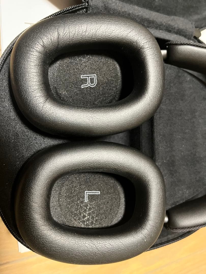 Bowers & Wilkins PX7 S2eワイヤレスヘッドホン