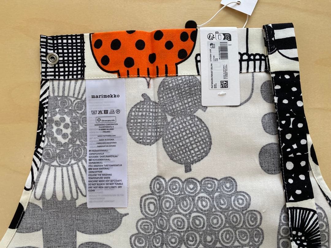 マリメッコ　新品　Puutarhurin Parhaat エプロン