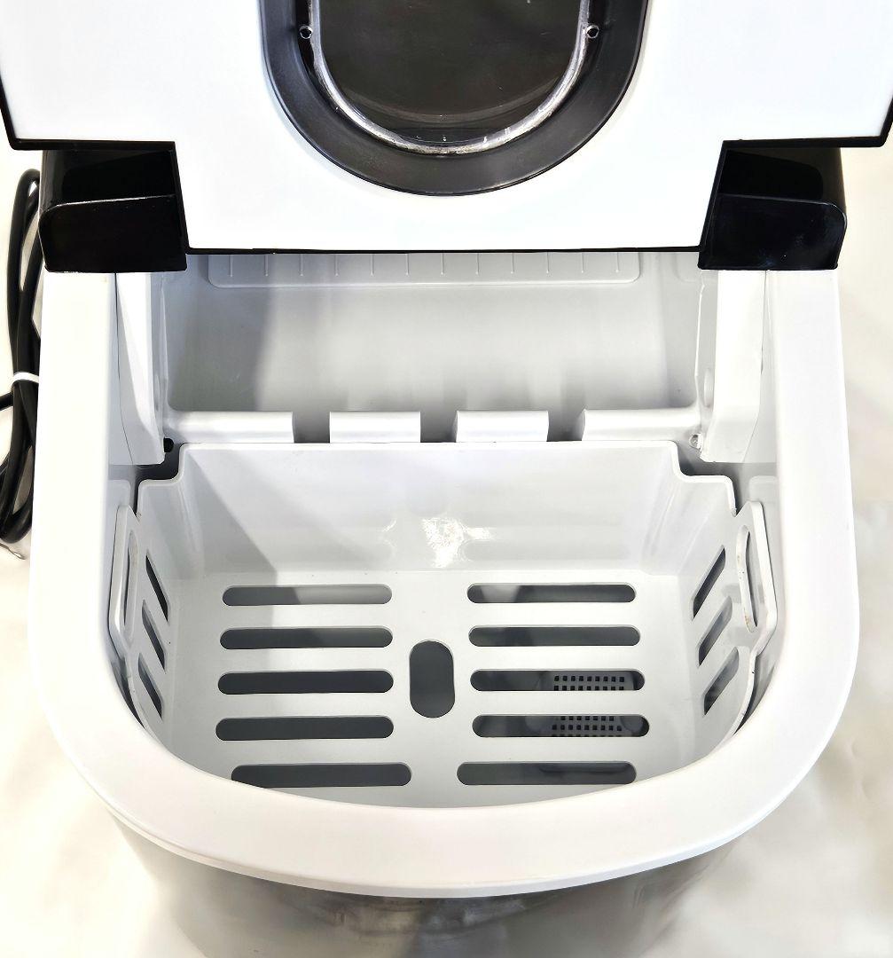三金商事株式会社　高速製氷機　家庭用製氷機　ICE2200　ブラック