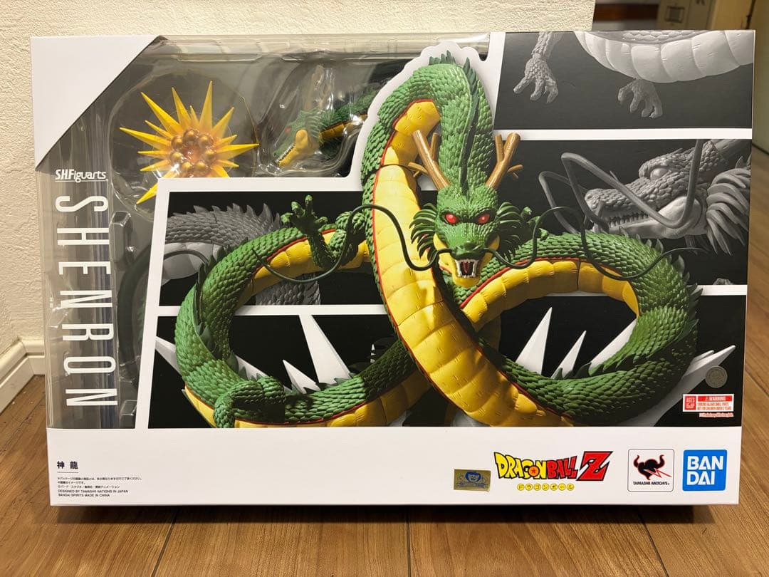 S.H.フィギュアーツ ドラゴンボール 神龍 PVC&ABS製 塗装済み