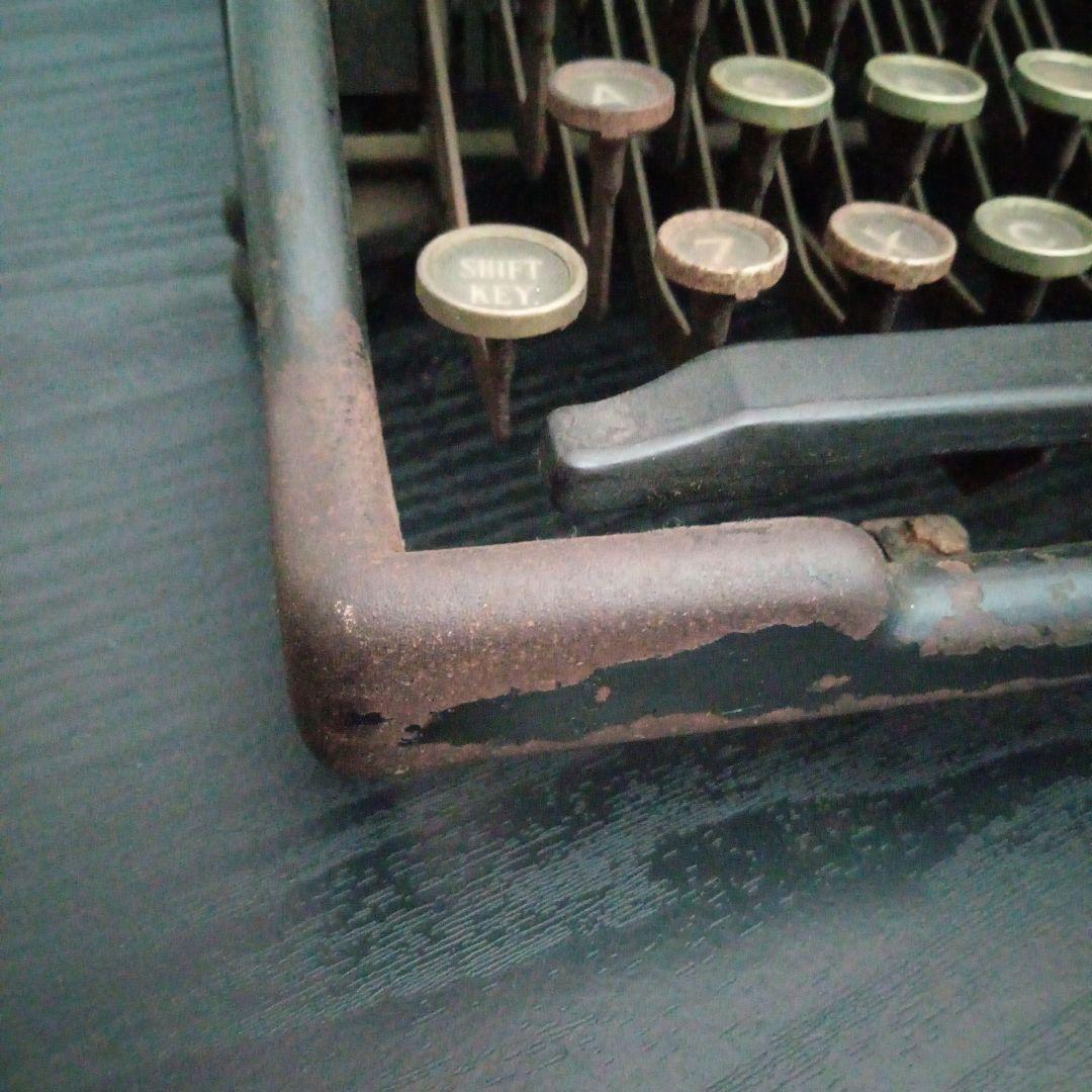 Underwood タイプライター
