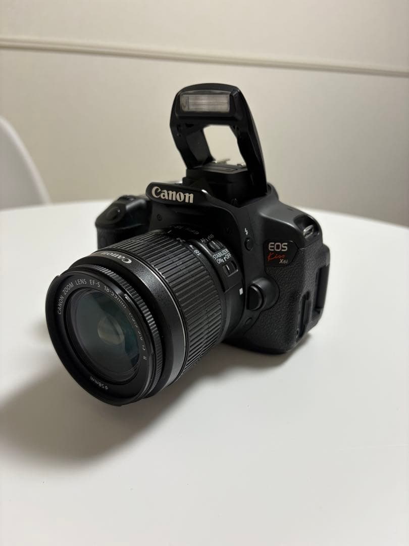 Canon EOS Kiss X6i レンズキット 一眼レフ カメラ