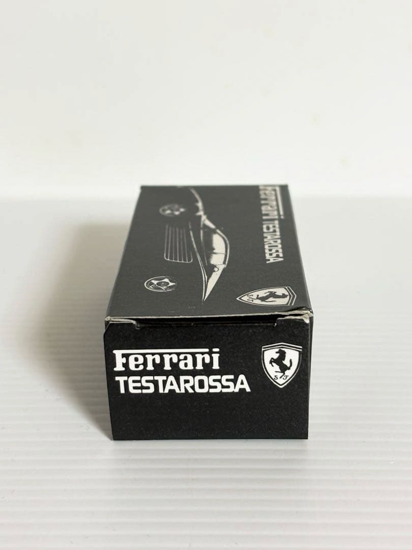 トミカ　フェラーリ テスタロッサ (ホワイト) ガリバー特注 日本製