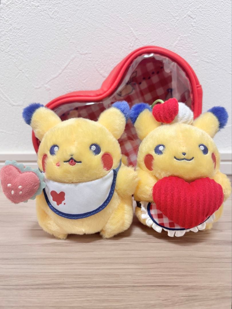 PIKACHU DINER ピカチュウダイナー ぬいぐるみ マスコット ポーチ