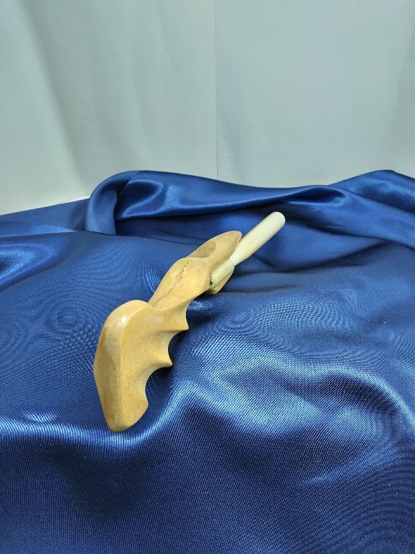 八雲琴・二弦琴の転管代替品( B )