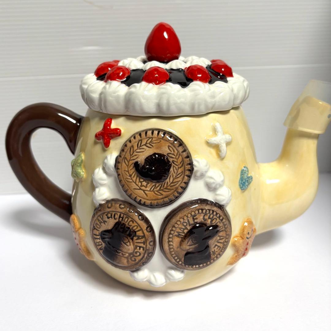 【未使用】わちふぃーるど　非売品　お菓子なビッグティーポット