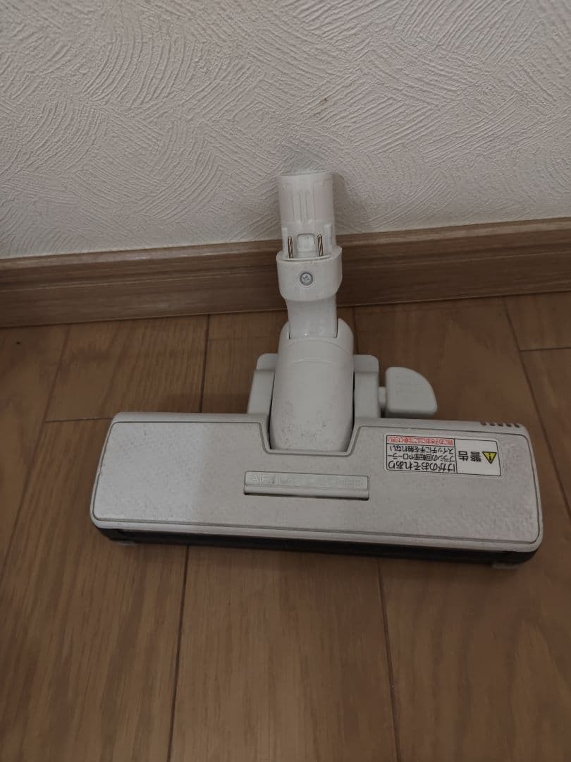 パナソニック紙パック式クリーナー小型軽量　MC-JP810G(W)　中古美品