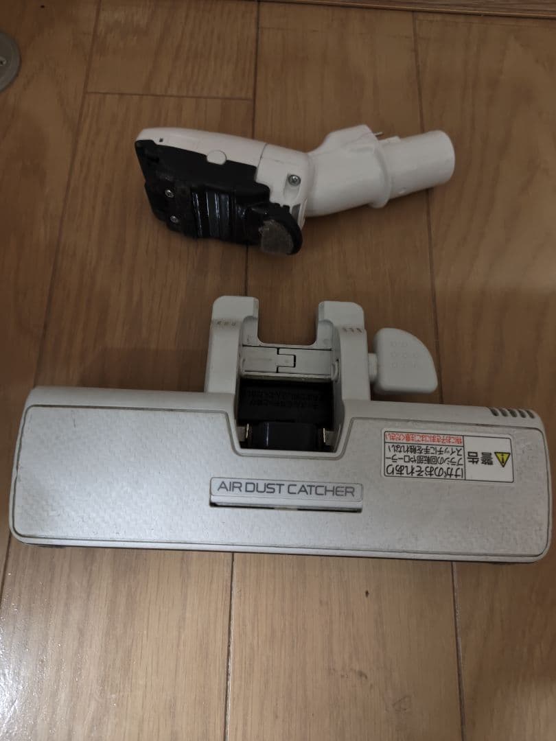 パナソニック紙パック式クリーナー小型軽量　MC-JP810G(W)　中古美品