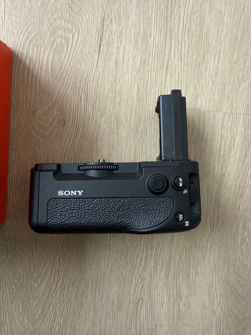 デジタルカメラ Sony vertical grip VG-C4EM