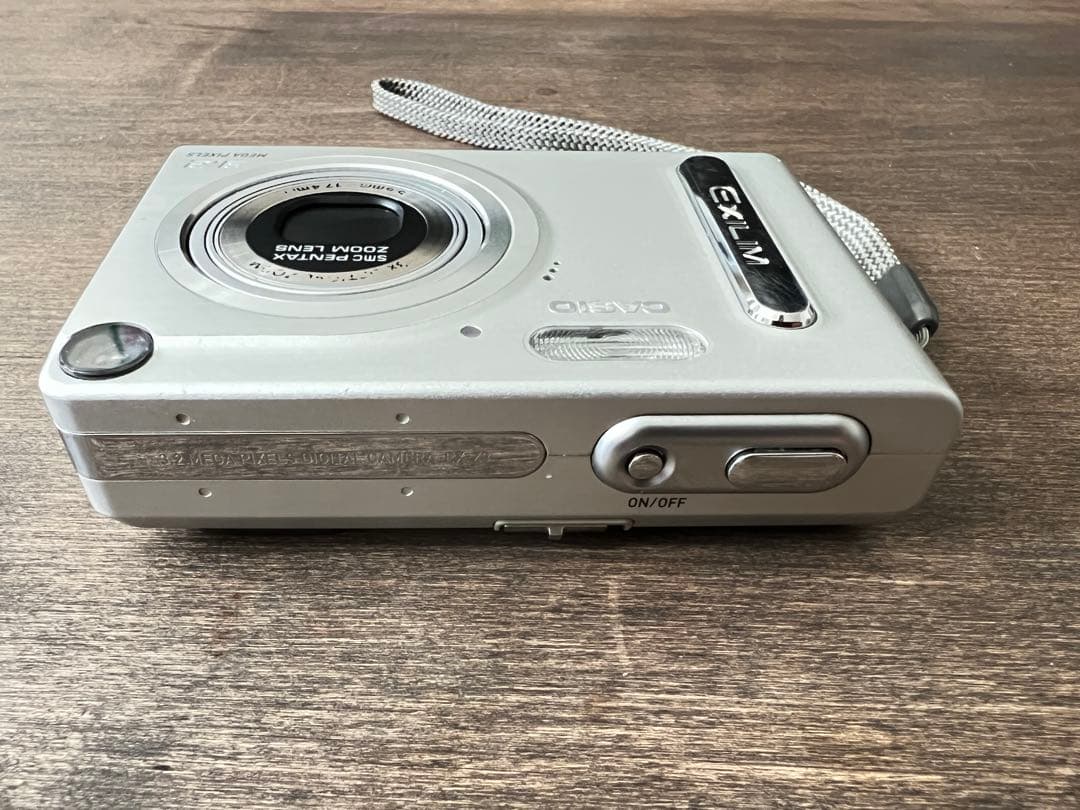 CASIO EXILIM EX-Z3コンパクトデジタルカメラ シルバー