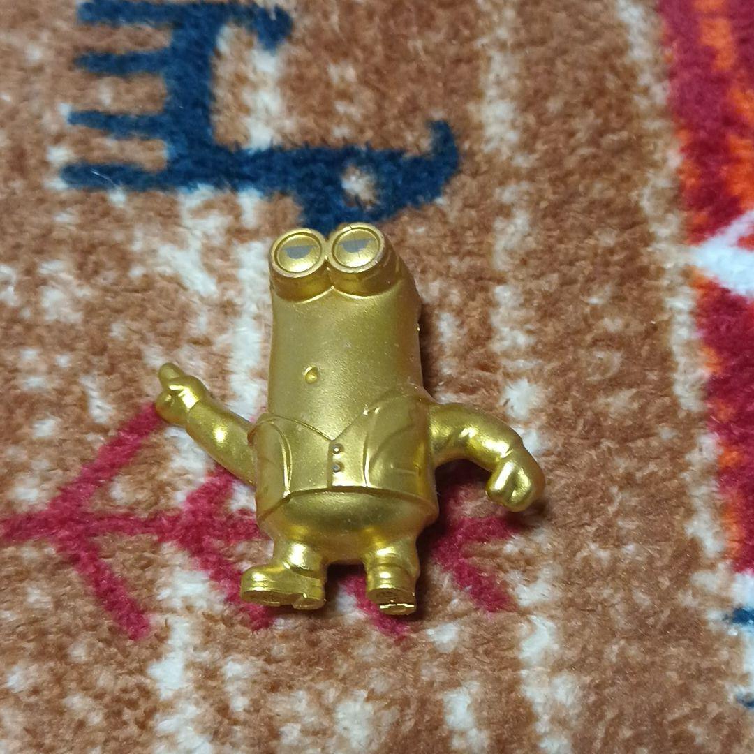 ミニオンのフィギュア2個