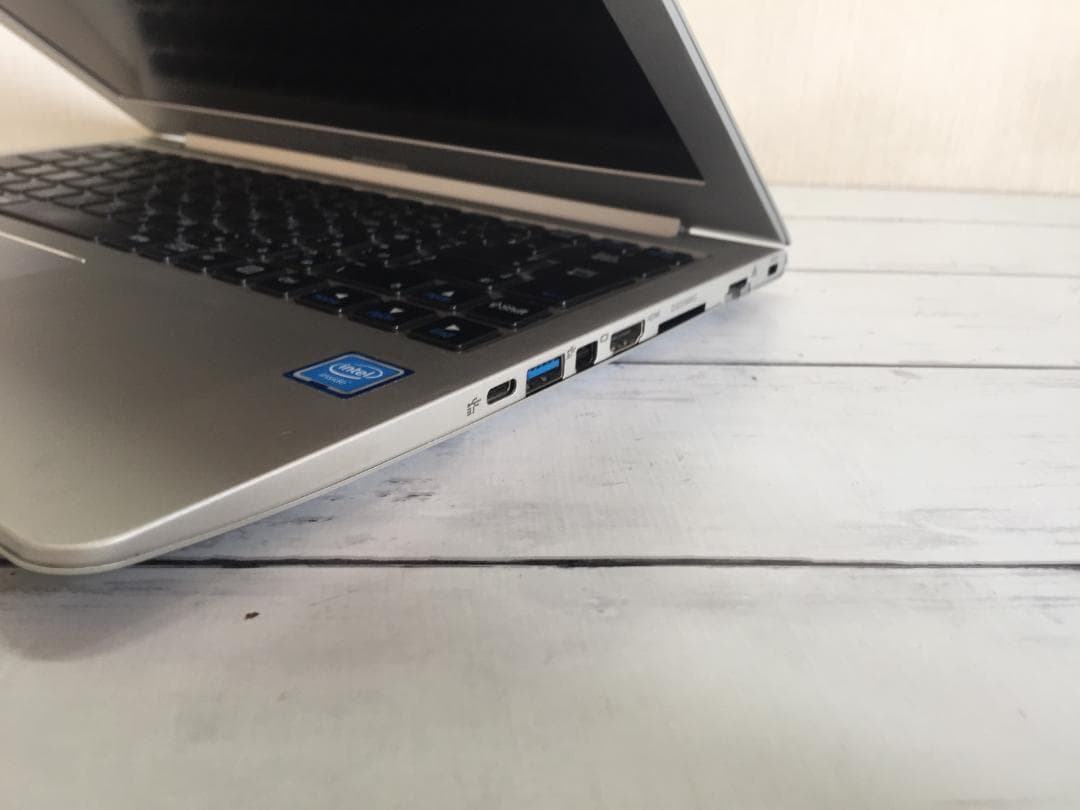 マウス MB13BCM8S2WL13.3型 薄型/Office2024/Win