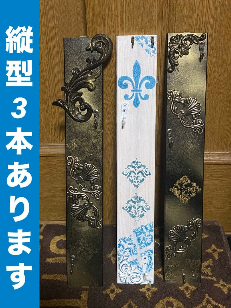 ゴシック調 アンティーク風♦️コンパクト ハンガーフック 黒＆金♦️未使用♦️送料込