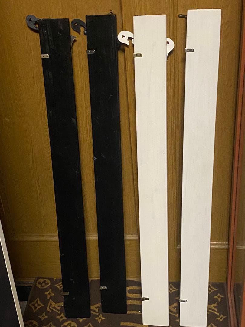 ゴシック調 アンティーク風♦️コンパクト ハンガーフック 黒＆金♦️未使用♦️送料込