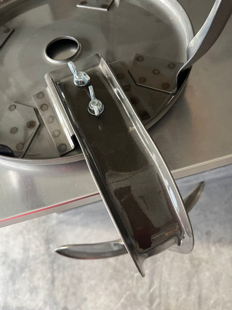 ニコルチェア 2脚 フランス インダストリアル コンランショップ取扱