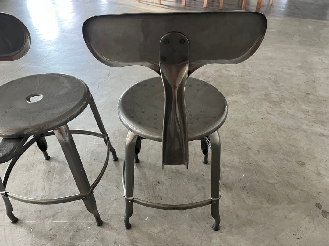 ニコルチェア 2脚 フランス インダストリアル コンランショップ取扱