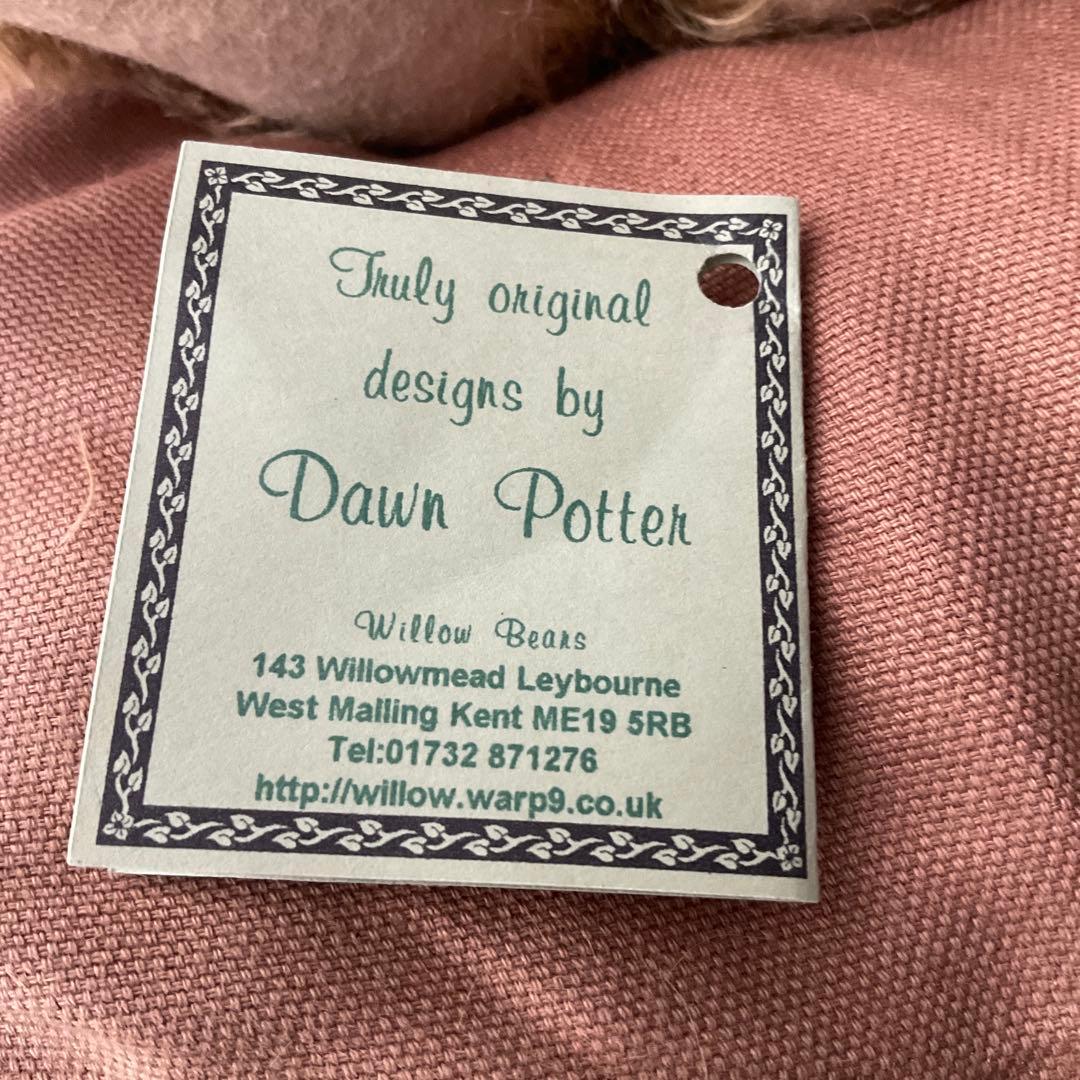 イギリス　アーティスト　テディベア