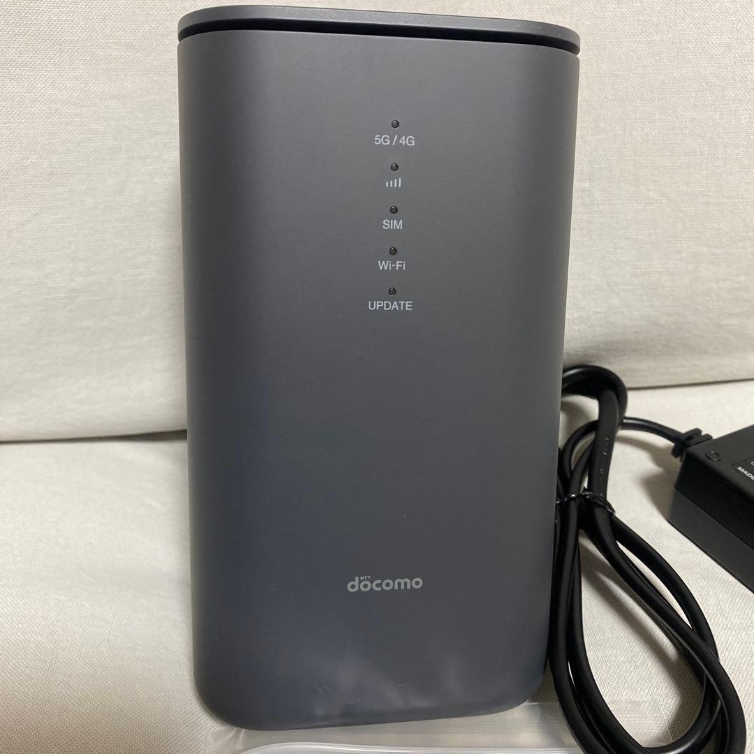 docomo  5G HR02 本体 ACアダプター付き