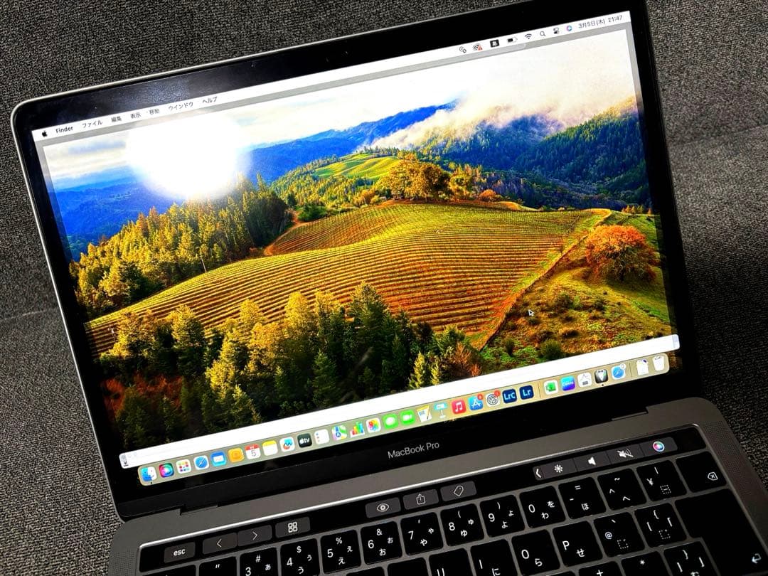 【美品】MacBook Pro13 2019i5 8GB 256GB充放電78回