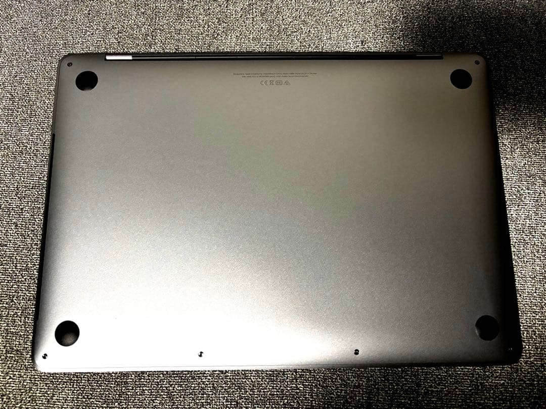 【美品】MacBook Pro13 2019i5 8GB 256GB充放電78回