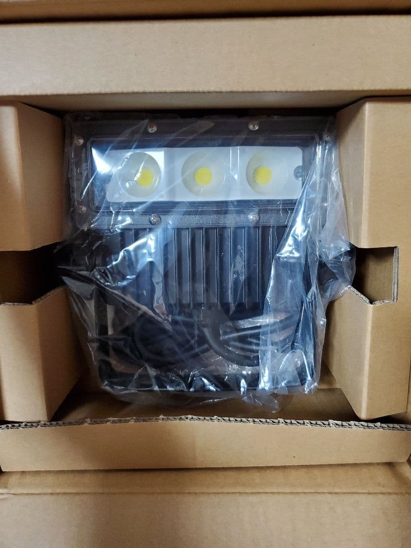 アイリスオーヤマ角型投光器　IRLDSP37N2-W-BK