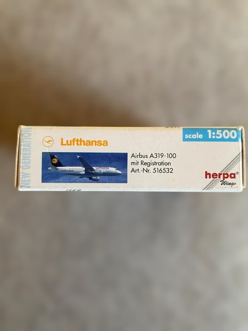 【超希少】ヘルパ 1/500 ルフトハンザ A319（製造時エラープリント）