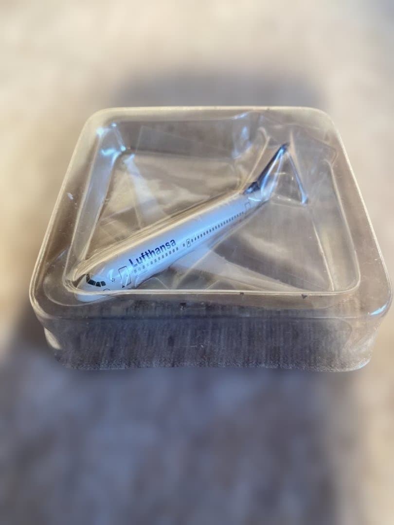 【超希少】ヘルパ 1/500 ルフトハンザ A319（製造時エラープリント）