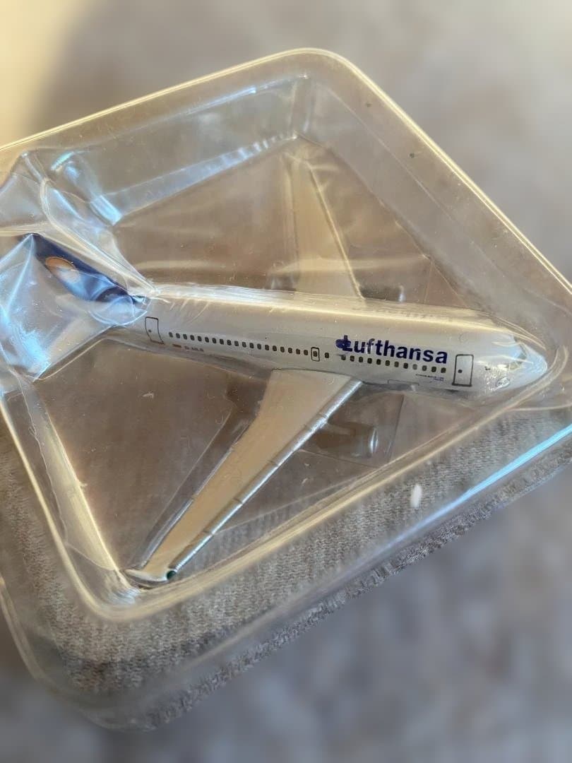 【超希少】ヘルパ 1/500 ルフトハンザ A319（製造時エラープリント）