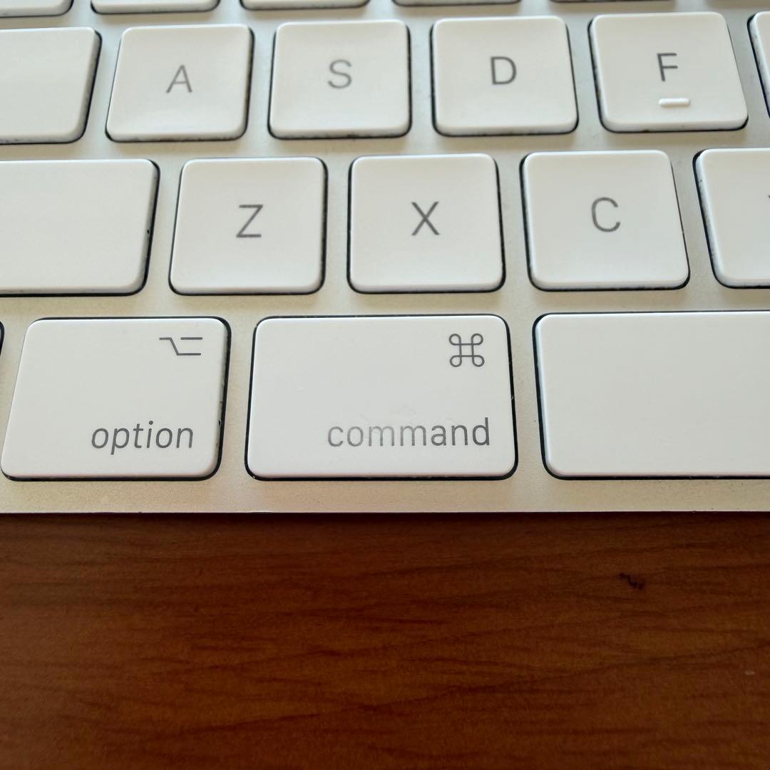 Apple Magic Keyboard 第2世代 US英語配列 テンキー 本体