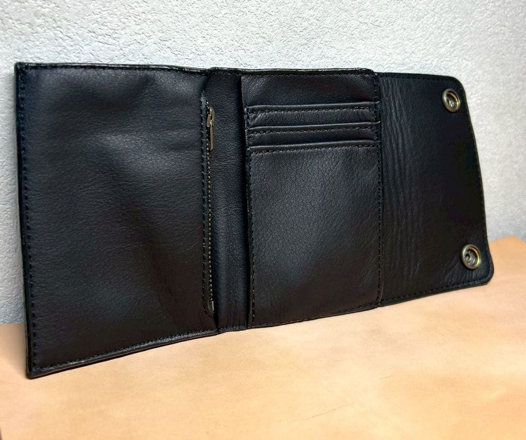トラッカーウォレット　ミドル　ショートトラッカー　牛革　本革　コンパクト財布