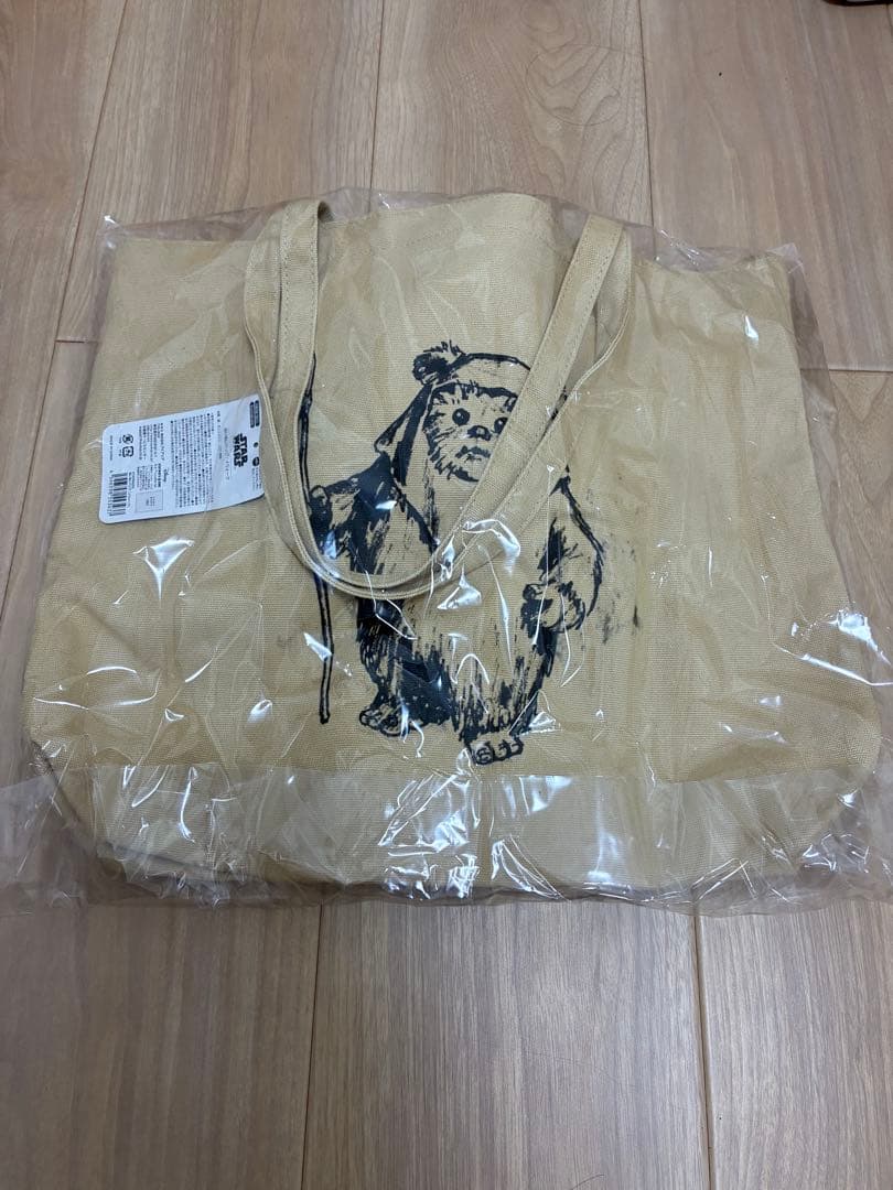 【未開封】スターウォーズセレブレーション　イウォーク　ぬいぬいバッグ