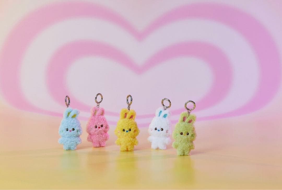 NewJeans bunini サウンドドール マスコットキーリング ハニ