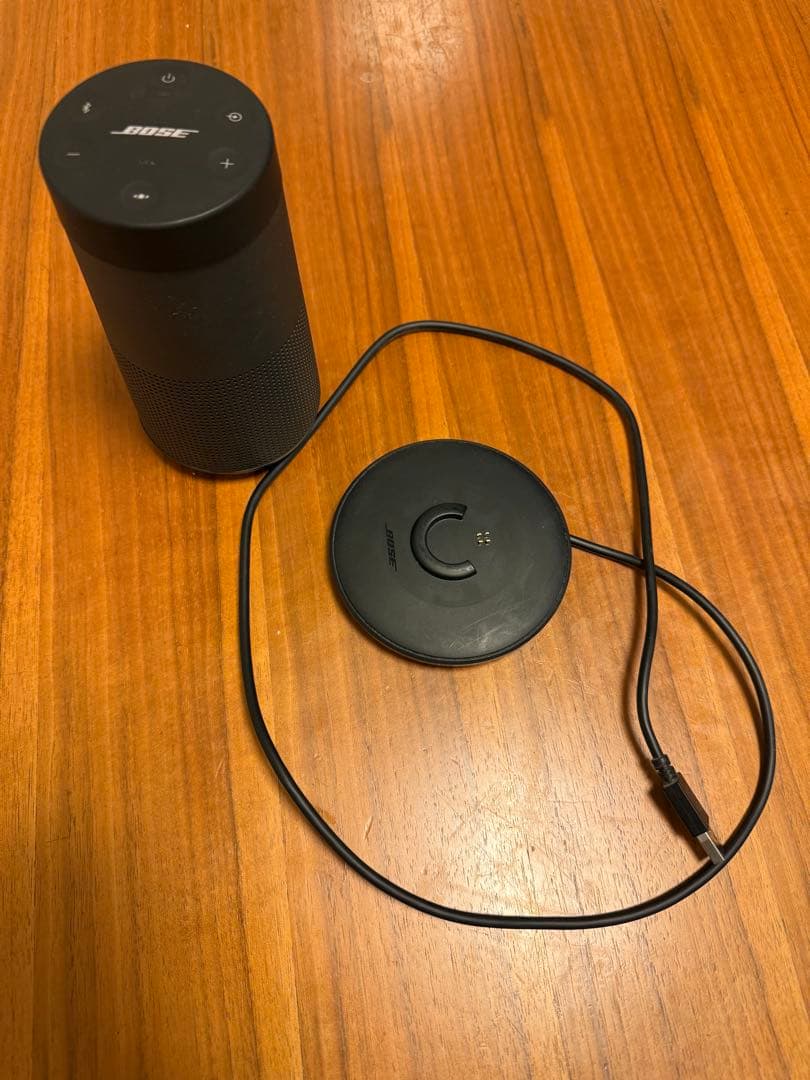 【ジャンク品】Bose soundlink REVOLVE スピーカー充電器付き