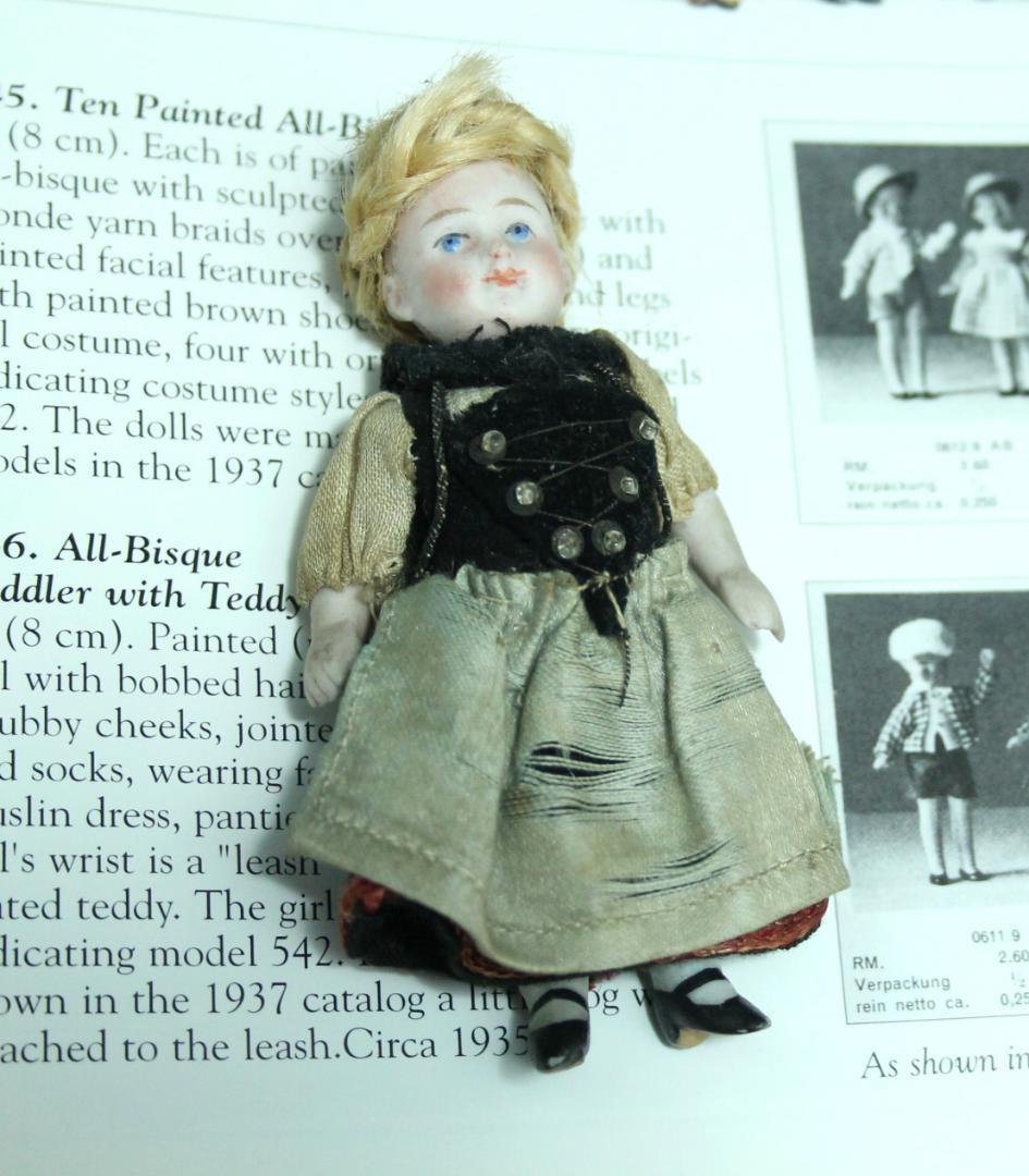 オリジナルコンディション 可愛いミニョネット　ビスクドール　ドイツ ドールハウス