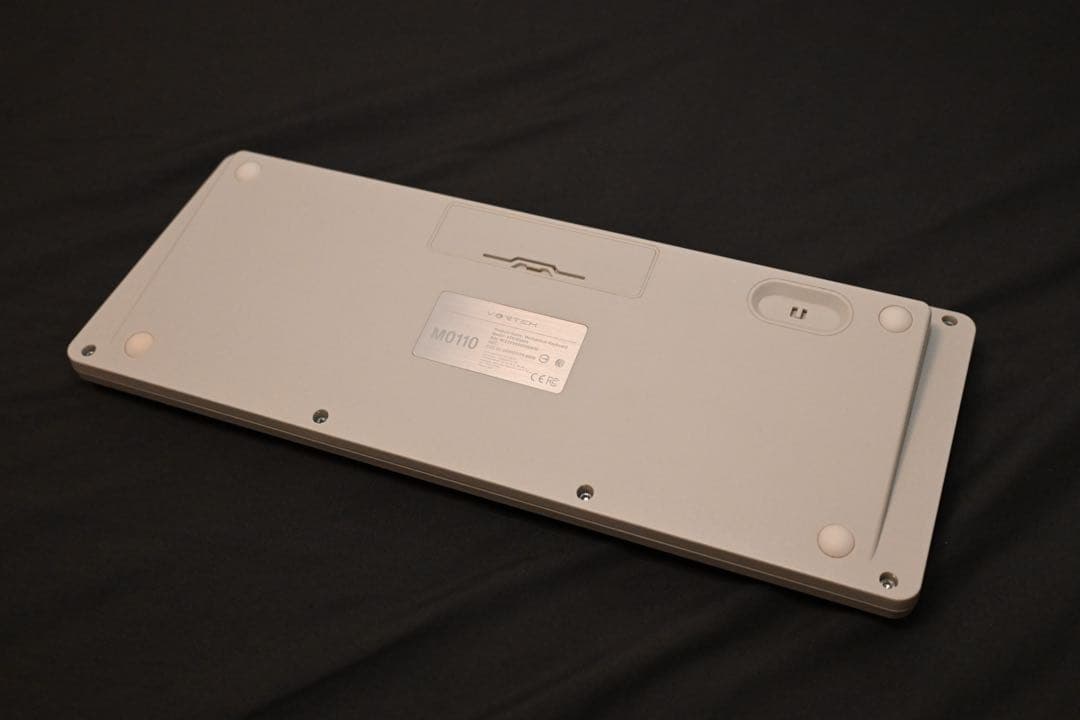 Vortex M0110 Triple-Mode メカニカルキーボード