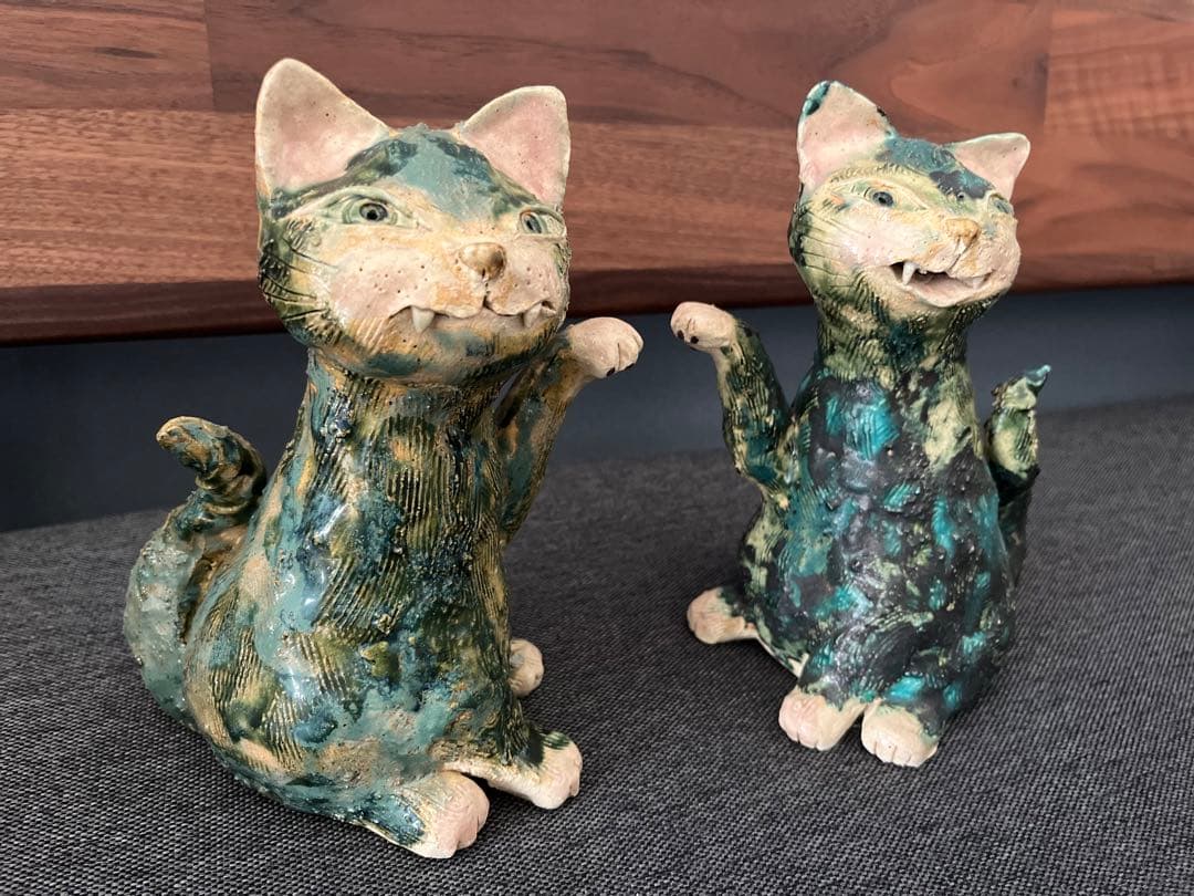 猫 置き物 招き猫 服部京子