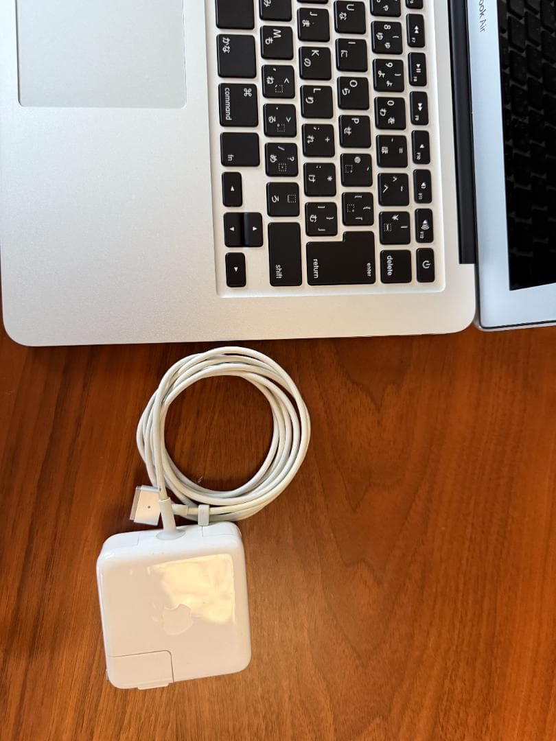 ジャンク：2017 MacBook Air13インチ i5 8GB 256GB