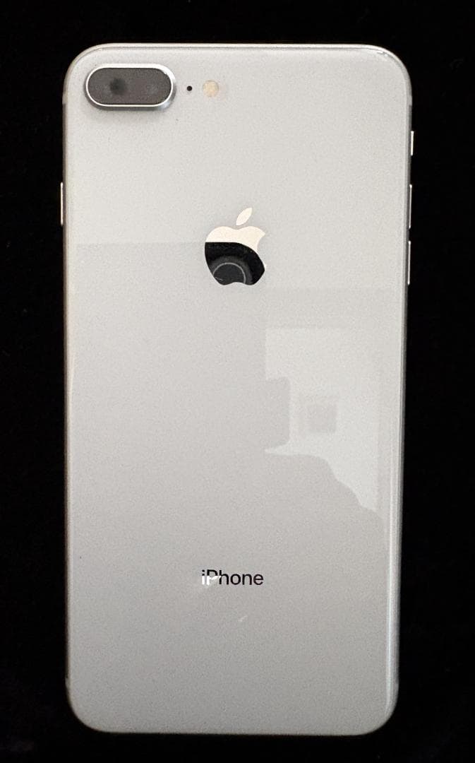 【美品】iPhone 8 Plus シルバー 64GB simフリー