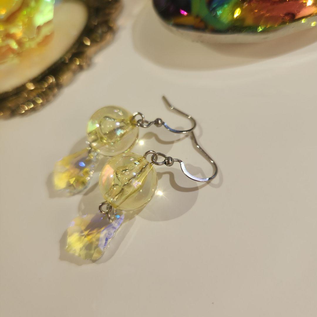 ハンドメイドピアス3266