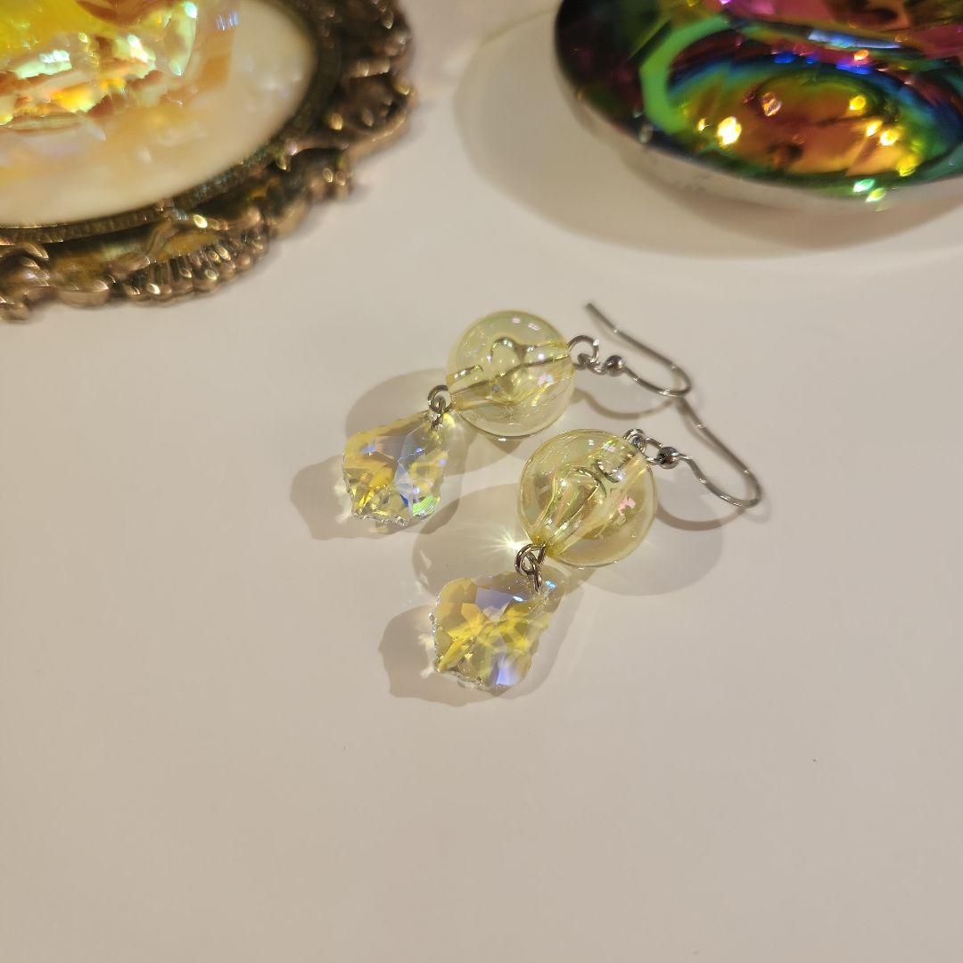 ハンドメイドピアス3266