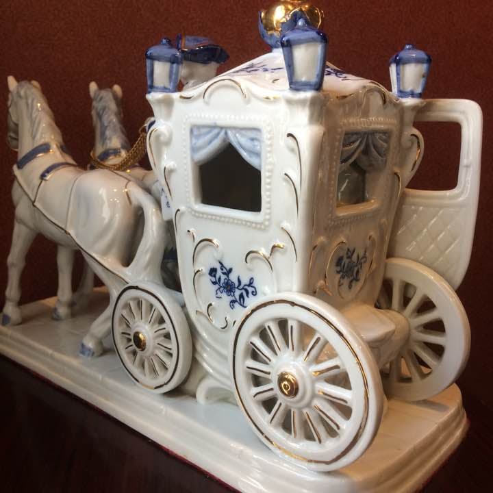 ※値引き致しました！アンティーク 置物 馬車