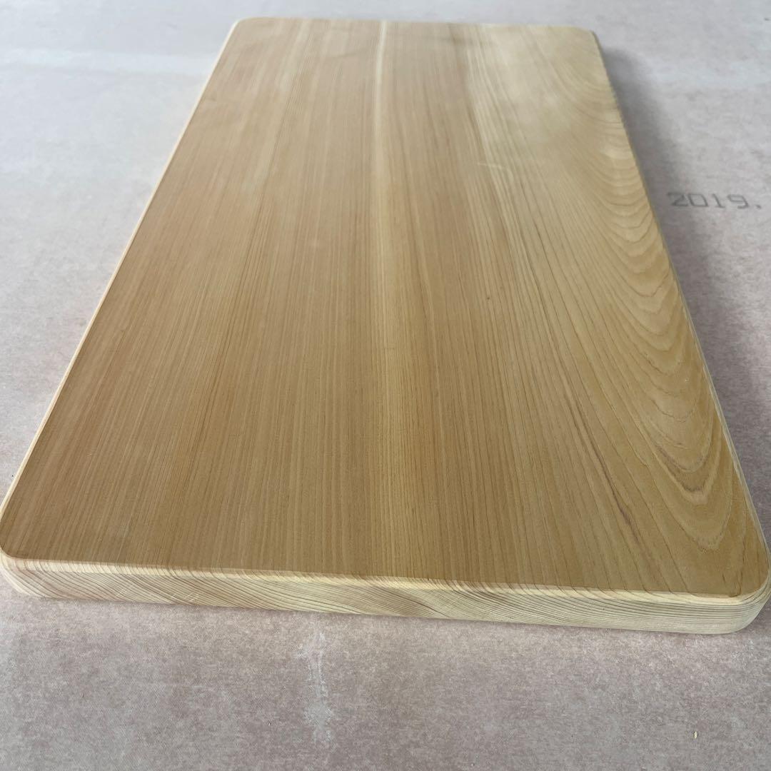 青森ひばまな板一枚板 追い柾目