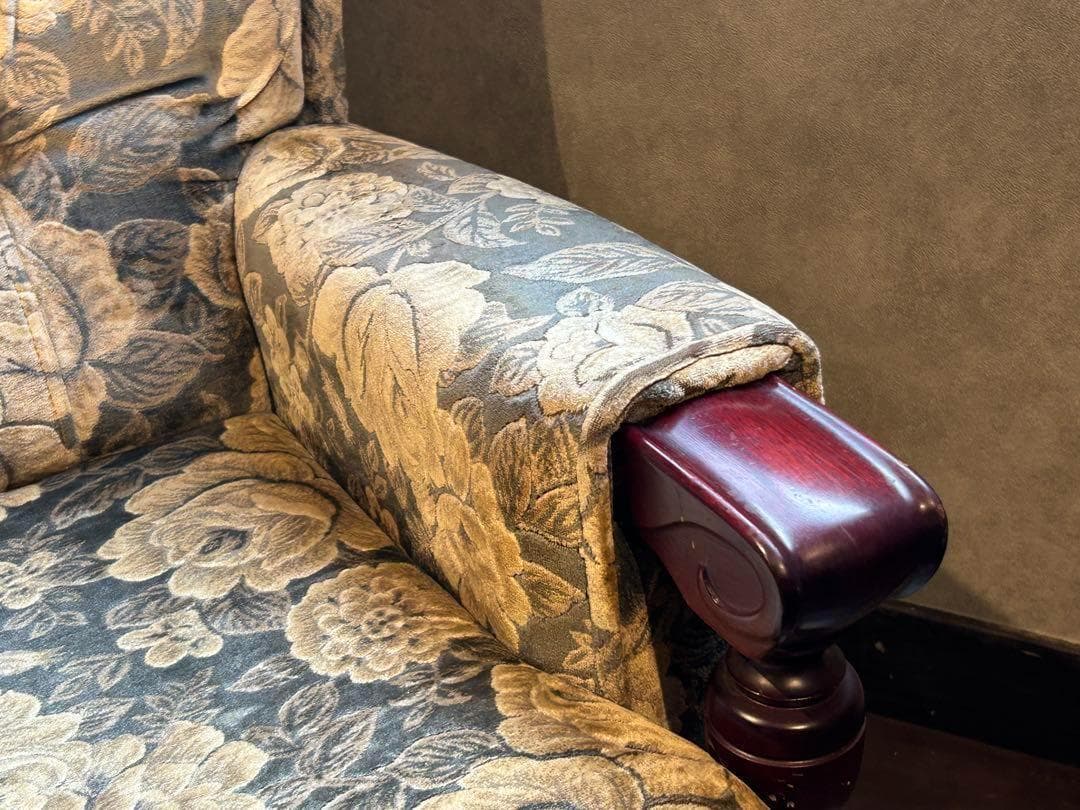 右側　金華山織　ベロア生地　ヴィンテージ　ソファ　アンティーク　レトロ　IZ