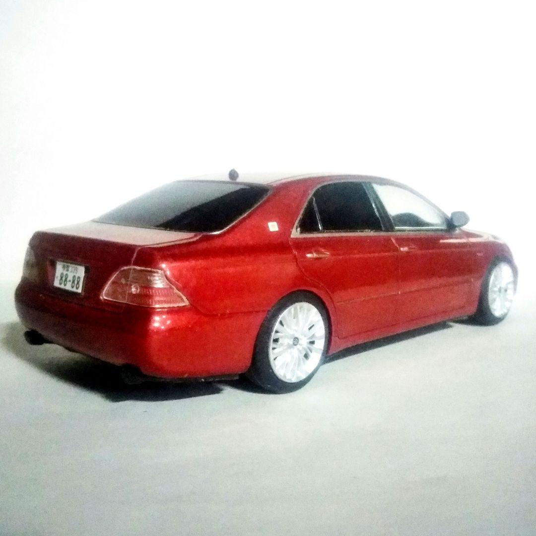 カラーサンプルミニカーTOYOTA クラウン 180系 ローダウン 改造品