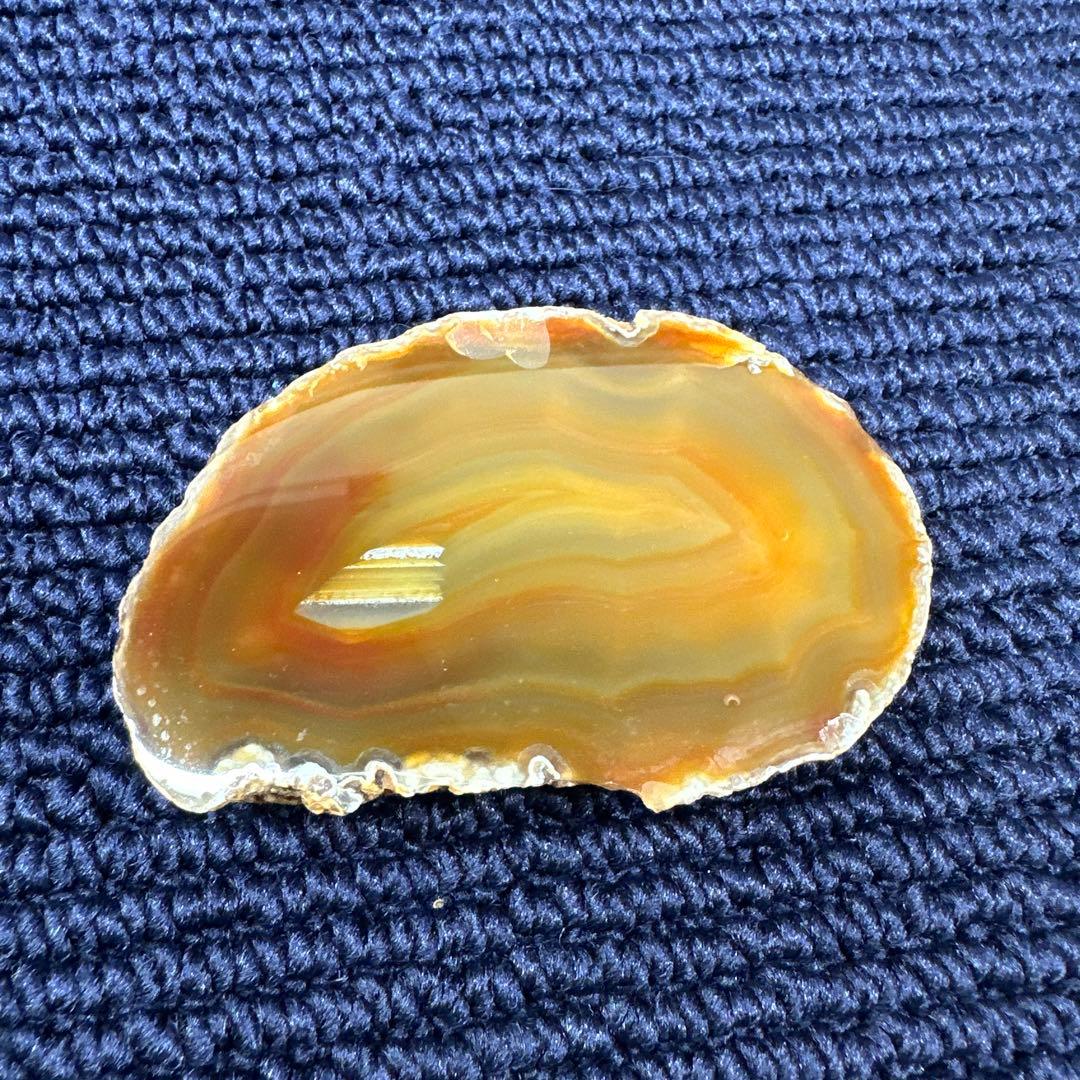 1面研磨の原石